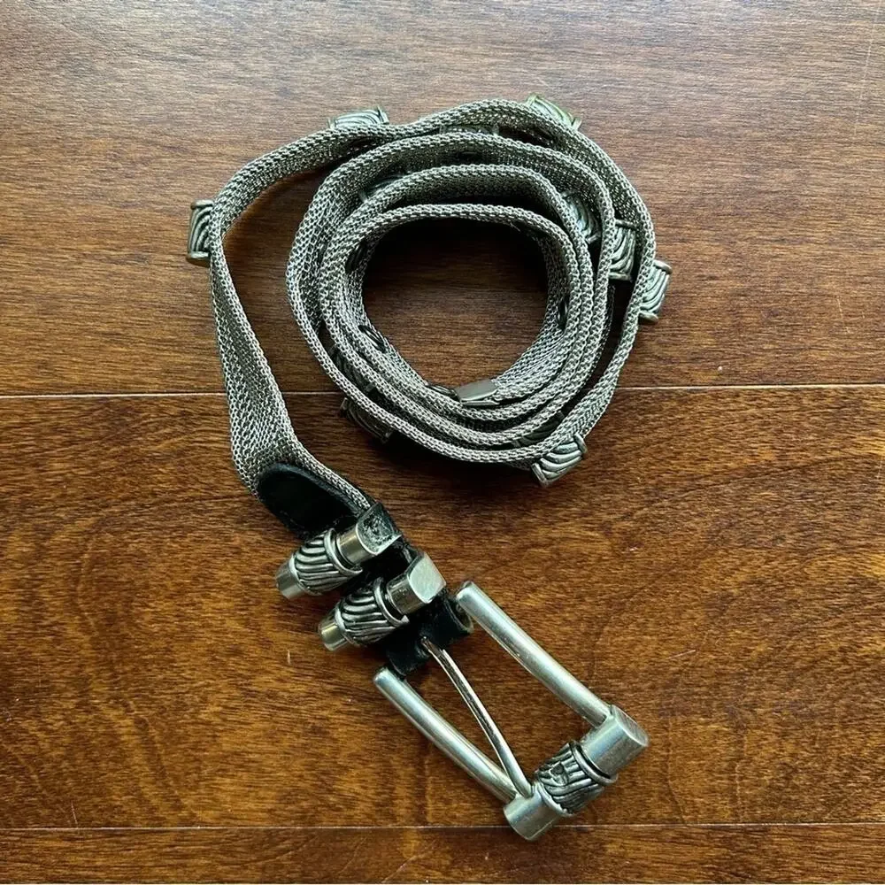 Vintage Silver Mesh Belt with a bit of Black Leather, Super Cool and Unique - Picture 13 of 14
